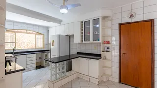 Casa com 3 Quartos à venda, 257m² no Vila Rezende, Goiânia - Foto 9