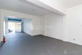 Loja / Salão / Ponto Comercial para alugar, 60m² no Medianeira, Porto Alegre - Foto 7