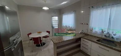 Casa de Condomínio com 3 Quartos à venda, 258m² no Piracangagua, Taubaté - Foto 6