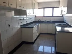 Apartamento com 4 Quartos à venda, 168m² no Centro, Araraquara - Foto 11