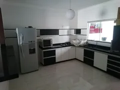 Casa com 3 Quartos à venda, 180m² no Jardim Ipanema, Goiânia - Foto 3