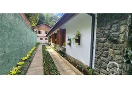 Casa com 5 Quartos à venda, 317m² no Vale dos Pinheiros, Nova Friburgo - Foto 15