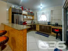 Casa com 3 Quartos à venda, 103m² no Nova Brasília, Joinville - Foto 4