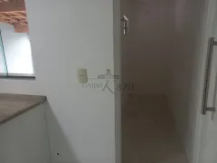 Sobrado com 2 Quartos à venda, 169m² no Monte Castelo, São José dos Campos - Foto 7