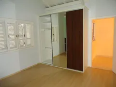 Casa de Condomínio com 3 Quartos à venda, 232m² no Vila Santa Edwirges, São João da Boa Vista - Foto 12