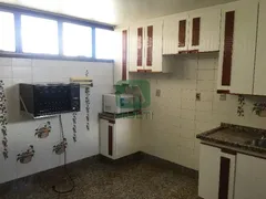 Apartamento com 3 Quartos para alugar, 296m² no Centro, Uberlândia - Foto 29