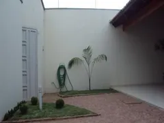Casa com 3 Quartos à venda, 254m² no Custódio Pereira, Uberlândia - Foto 3