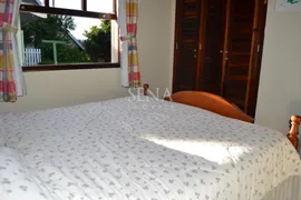 Casa com 3 Quartos à venda, 197m² no , Campos do Jordão - Foto 12