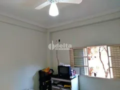 Casa com 5 Quartos à venda, 318m² no Planalto, Uberlândia - Foto 4