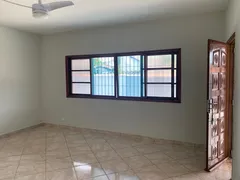 Casa com 3 Quartos à venda, 157m² no Belmira Novaes, Peruíbe - Foto 2