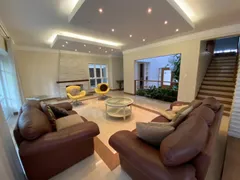 Casa com 3 Quartos para alugar, 360m² no Alphaville, Santana de Parnaíba - Foto 3