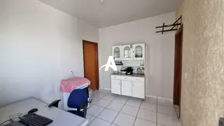 Casa com 5 Quartos à venda, 70m² no Jardim Europa, Uberlândia - Foto 10