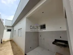 Casa com 3 Quartos à venda, 165m² no Novo Mundo, Uberlândia - Foto 9