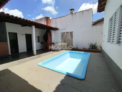 Casa com 3 Quartos à venda, 200m² no Custódio Pereira, Uberlândia - Foto 1