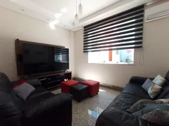 Casa com 3 Quartos à venda, 263m² no Santa Cruz, Belo Horizonte - Foto 4