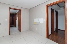 Apartamento com 2 Quartos para alugar, 150m² no Jardim Lindóia, Porto Alegre - Foto 8