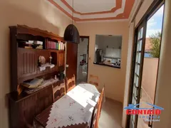 Casa com 4 Quartos à venda, 207m² no Jardim Centenário, São Carlos - Foto 5