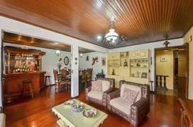 Casa com 3 Quartos à venda, 180m² no Capão Raso, Curitiba - Foto 3