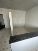 Apartamento com 1 Quarto para alugar, 10m² no Centro, Araxá - Foto 4