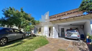 Casa com 4 Quartos para alugar, 300m² no Espiríto Santo, Porto Alegre - Foto 2