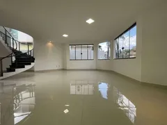 Casa de Condomínio com 5 Quartos à venda, 342m² no Residencial Granville, Goiânia - Foto 3