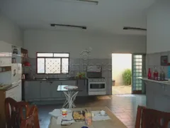 Casa com 3 Quartos para alugar, 253m² no Vila Santo Antonio, São José do Rio Preto - Foto 12