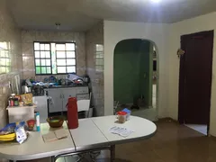 Casa com 3 Quartos à venda, 146m² no Conjunto Residencial Rodolpho Bernardi, Maringá - Foto 5