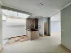 Casa de Condomínio com 3 Quartos à venda, 161m² no Residencial Village Damha II, Araraquara - Foto 4