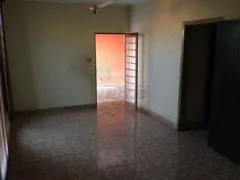 Casa com 3 Quartos à venda, 133m² no Sumarezinho, Ribeirão Preto - Foto 2