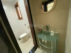 Casa com 4 Quartos para alugar, 313m² no Praia da Costa, Vila Velha - Foto 9