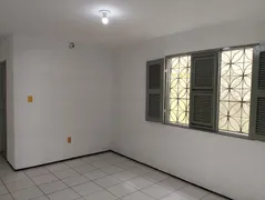 Casa com 3 Quartos para alugar, 148m² no Montese, Fortaleza - Foto 13