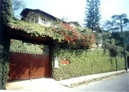 Casa com 4 Quartos à venda, 550m² no Carangola, Petrópolis - Foto 4