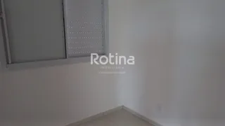 Apartamento com 2 Quartos para alugar, 45m² no Jardim Holanda, Uberlândia - Foto 3