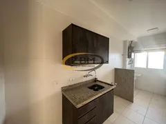 Apartamento com 3 Quartos para alugar, 76m² no Gleba Fazenda Palhano, Londrina - Foto 6