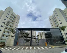 Apartamento com 2 Quartos para alugar, 56m² no Buraquinho, Lauro de Freitas - Foto 1
