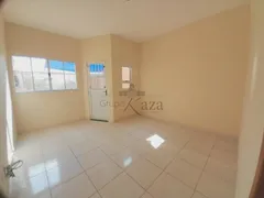 Casa com 2 Quartos à venda, 75m² no Village das Flores, Caçapava - Foto 7