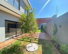 Casa com 3 Quartos à venda, 227m² no Jardim das Palmeiras, Dourados - Foto 24