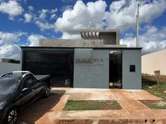 Casa com 3 Quartos à venda, 168m² no Zona 31, Maringá - Foto 2
