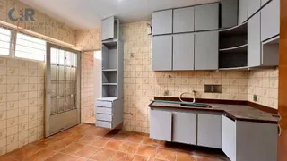 Casa Comercial com 3 Quartos para alugar, 134m² no Setor Nova Suiça, Goiânia - Foto 11