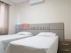 Apartamento com 2 Quartos para alugar, 50m² no Bombas, Bombinhas - Foto 5