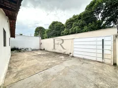 Casa com 2 Quartos à venda, 360m² no Parque Anhangüera, Goiânia - Foto 2