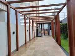 Apartamento com 3 Quartos à venda, 101m² no Região do Lago, Cascavel - Foto 2