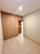 Apartamento com 2 Quartos à venda, 57m² no Tubalina, Uberlândia - Foto 8