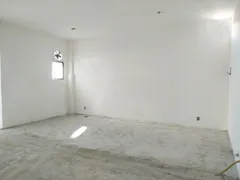 Conjunto Comercial / Sala para alugar, 33m² no Centro, Rio das Ostras - Foto 4