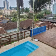 Casa com 3 Quartos à venda, 230m² no Atiradores, Joinville - Foto 9