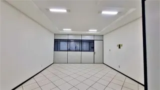 Conjunto Comercial / Sala para alugar, 30m² no Centro, Joinville - Foto 11