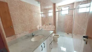 Apartamento com 3 Quartos à venda, 115m² no Saraiva, Uberlândia - Foto 9