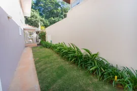 Casa de Condomínio com 3 Quartos à venda, 360m² no Granja Viana, Carapicuíba - Foto 6