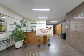 Conjunto Comercial / Sala para alugar, 133m² no Centro, Curitiba - Foto 14