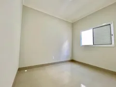 Casa com 3 Quartos à venda, 90m² no Segismundo Pereira, Uberlândia - Foto 9